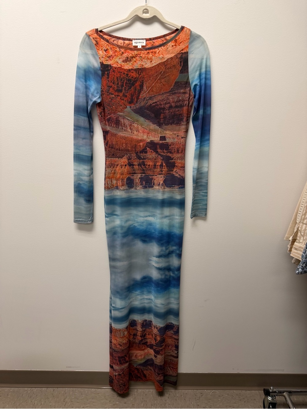 superdown Long Sleeve Scenic Print Maxi Dress - Orange & Blue